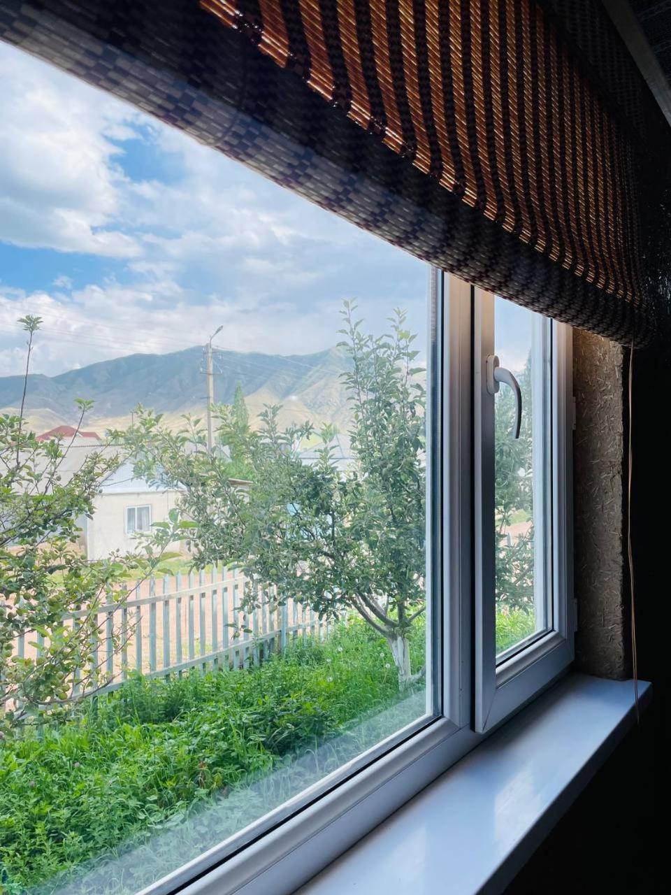 Guest House Amirhan Bokonbayevo Exterior photo