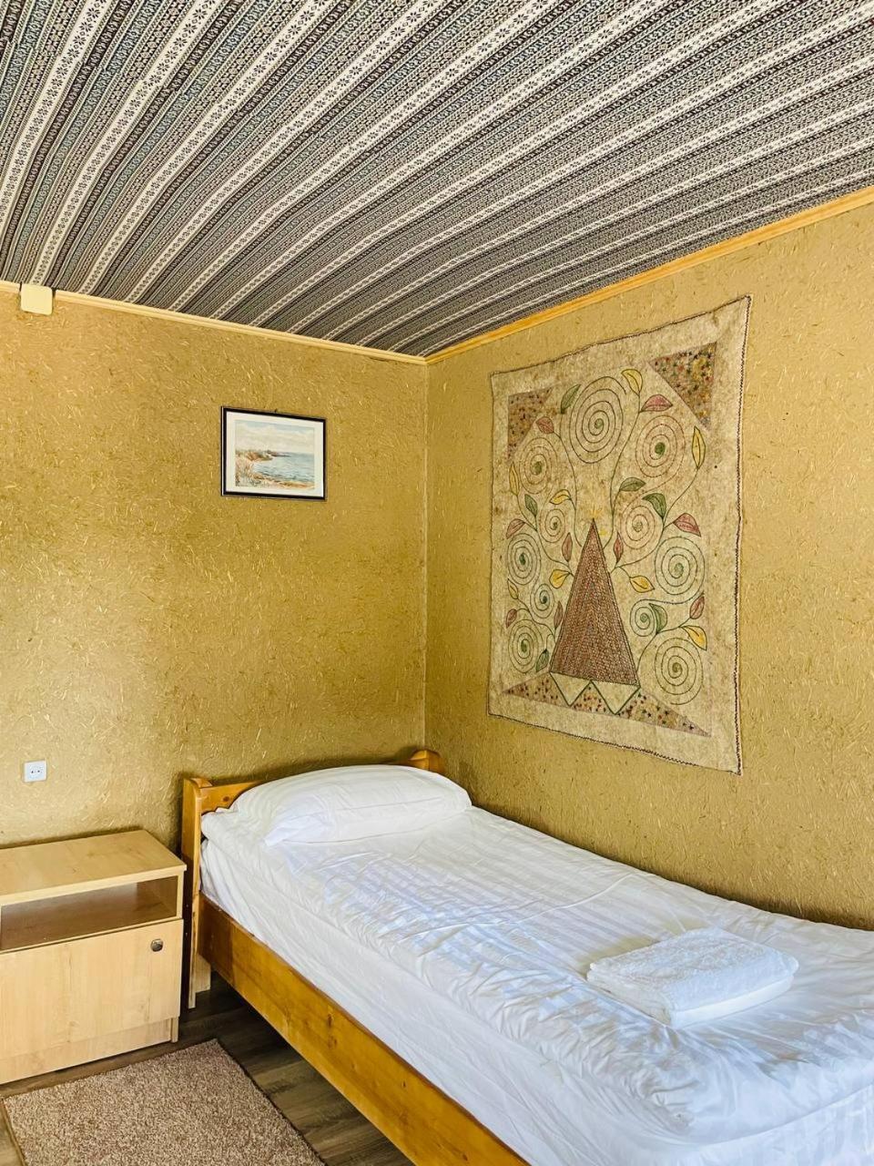 Guest House Amirhan Bokonbayevo Exterior photo