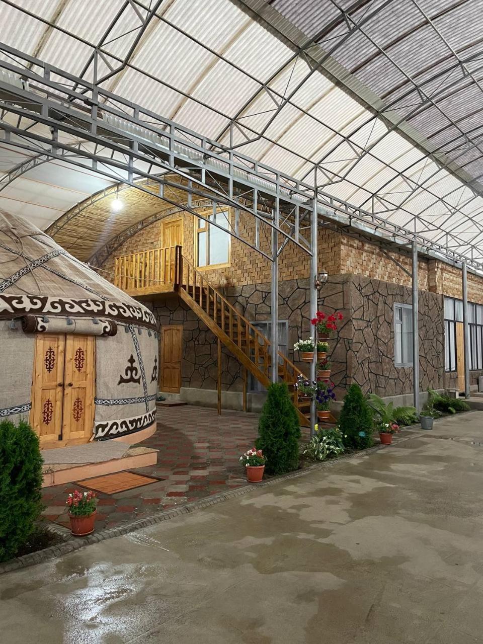 Guest House Amirhan Bokonbayevo Exterior photo